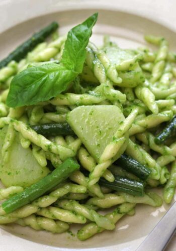 Recipe Pesto Pasta with Potatoes and Green Beans, The Authentic Italian Recipe