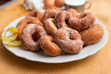 Recipe Carnival Zeppole (Italian Carnival Doughnuts)